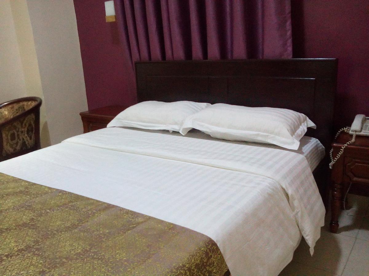 Diamonds Hotel Кампала Екстер'єр фото