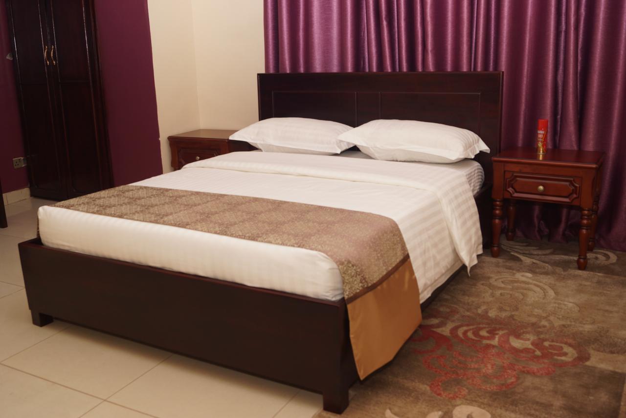 Diamonds Hotel Кампала Екстер'єр фото