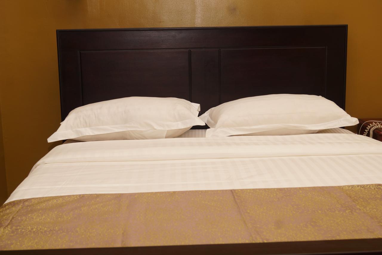 Diamonds Hotel Кампала Екстер'єр фото