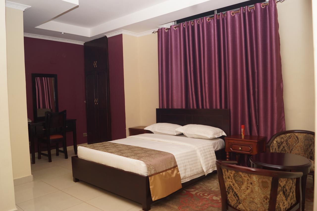 Diamonds Hotel Кампала Екстер'єр фото