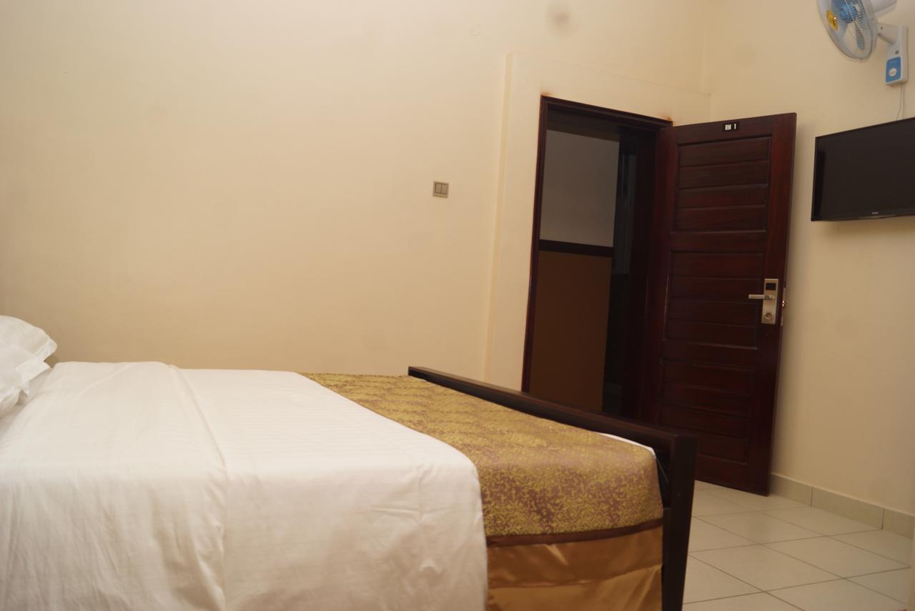 Diamonds Hotel Кампала Екстер'єр фото