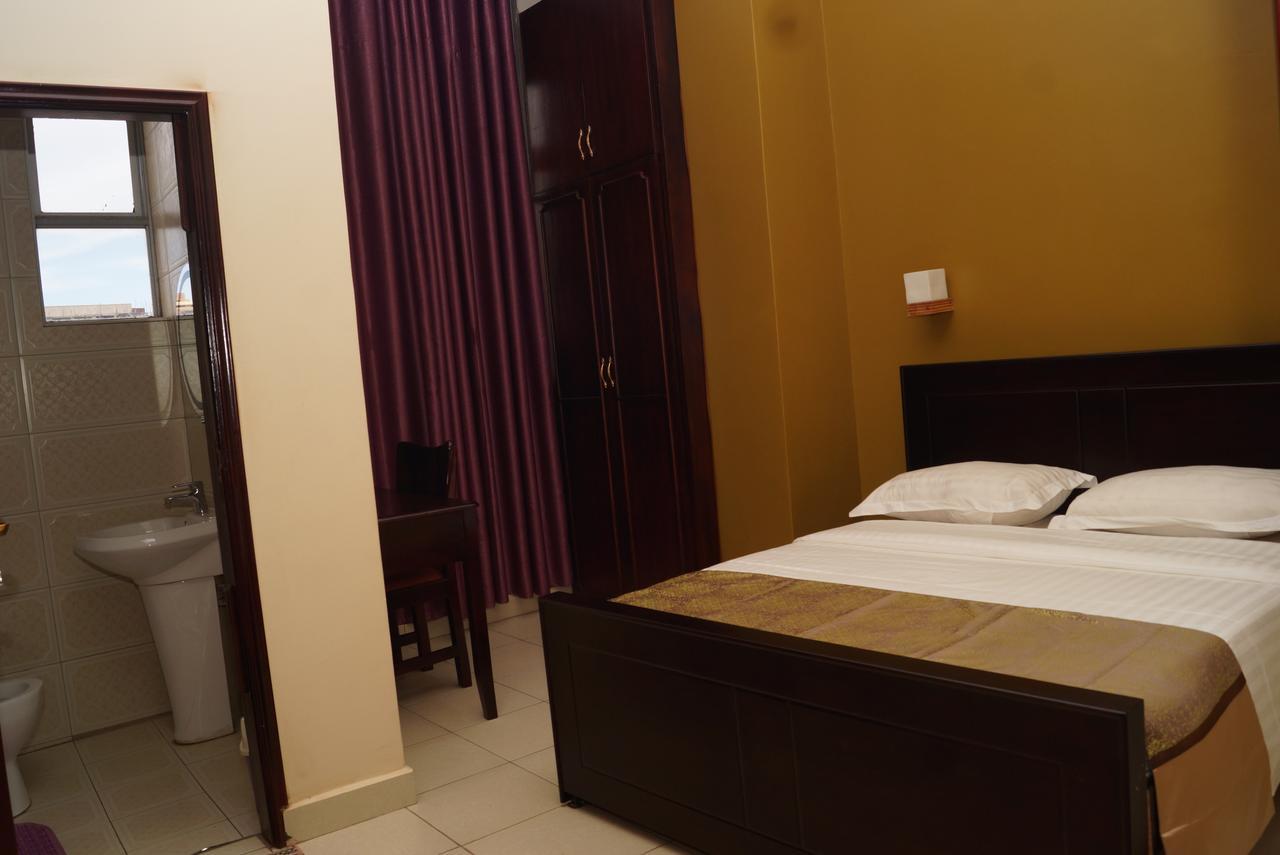 Diamonds Hotel Кампала Екстер'єр фото