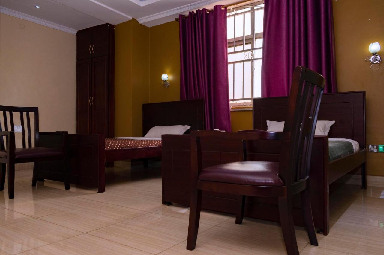 Diamonds Hotel Кампала Екстер'єр фото